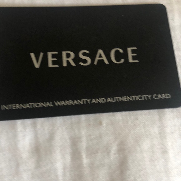 Versace women’s sunglasses - Picture 4 of 4